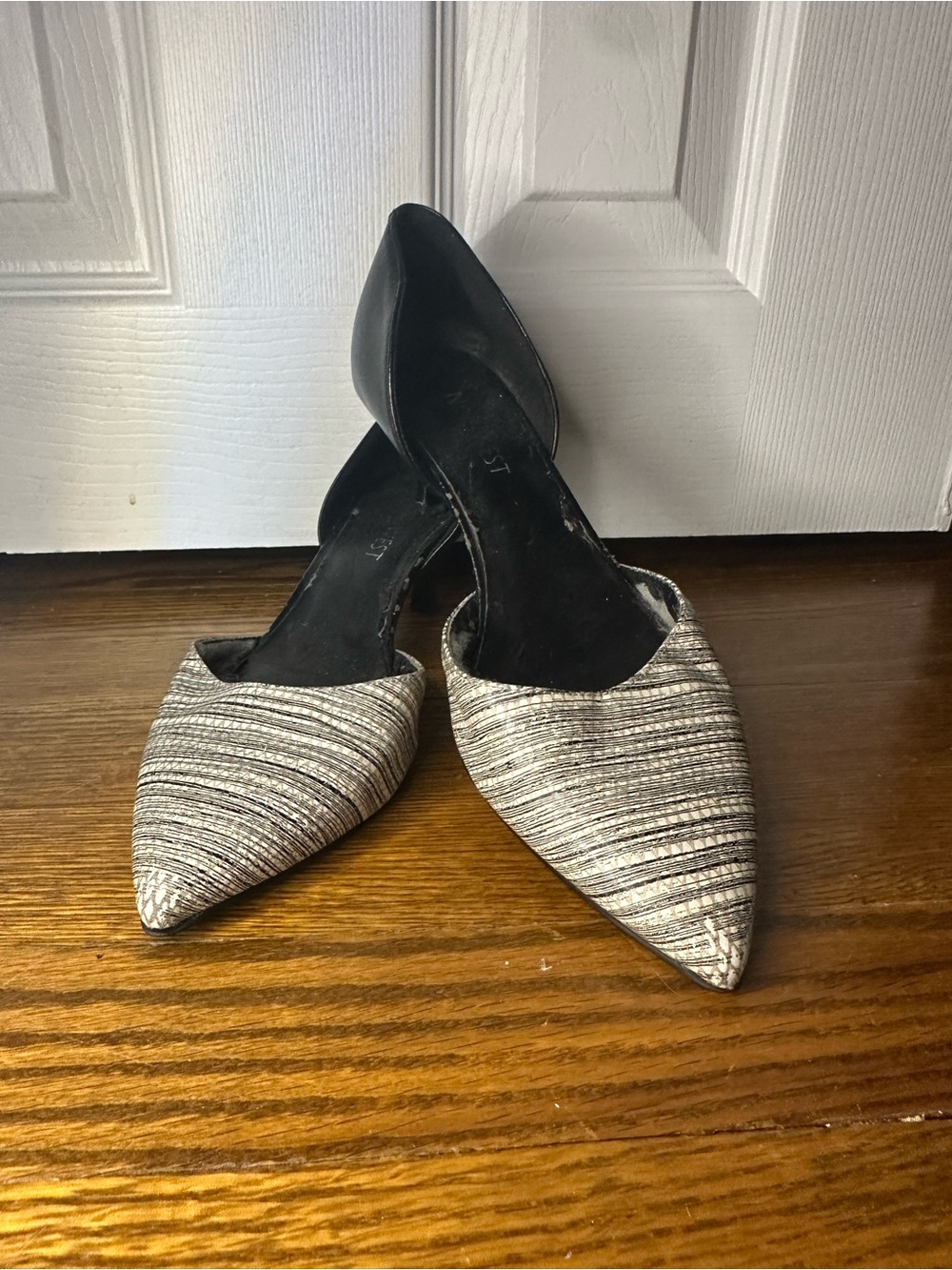 Nine West kitten heels